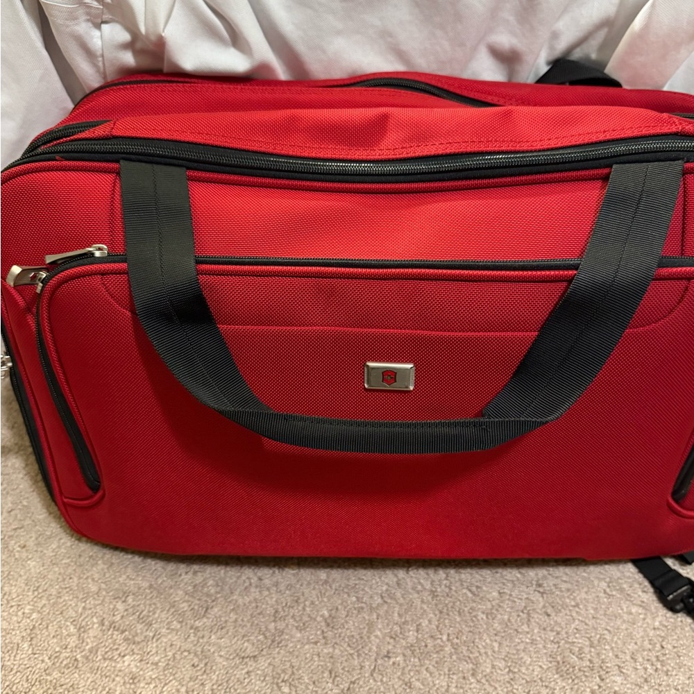 Red luggage carry on set